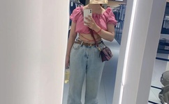 女子深夜欲火难耐